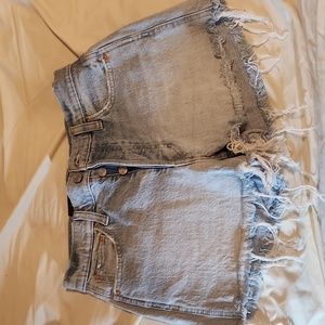 GAP CHEEKY HIGH RISE SHORT